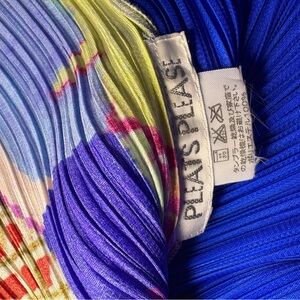 Vintage Issey Miyake Pleats Please 2001